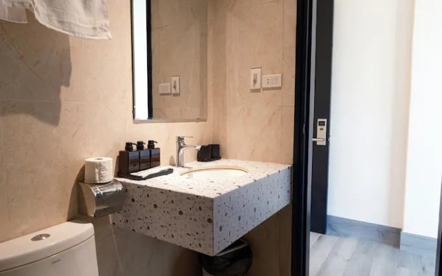 Atlantis Apartment Nguyen Thai Hoc