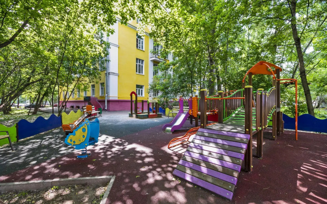 MaxRealty24 Apartments at 10 Peschanaya Street