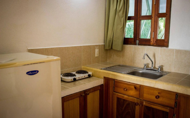 Suites & Hotel Punta Esmeralda