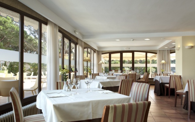 Hotel ILUNION Caleta Park