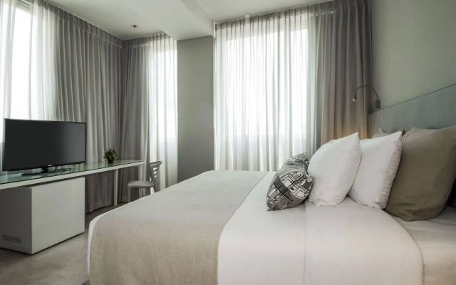 OZ Hotel