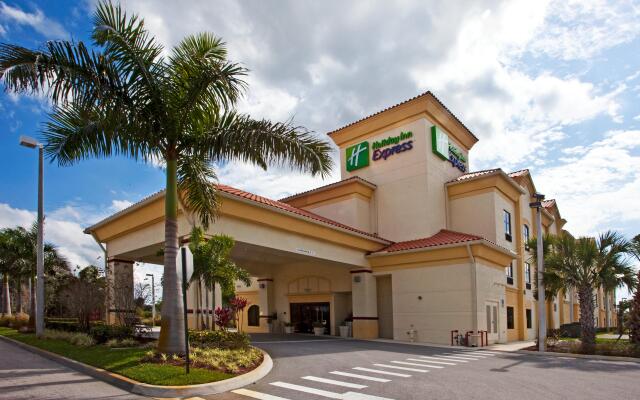 Holiday Inn Express Stuart, an IHG Hotel