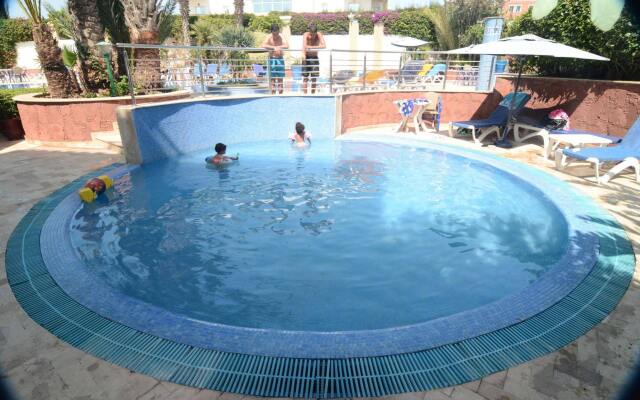 Golden Beach Appart'hotel