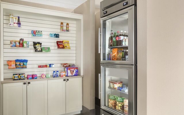 Country Inn & Suites by Radisson, Sidney, NE