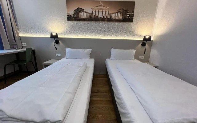 Ibis Berlin Brandenburg Park