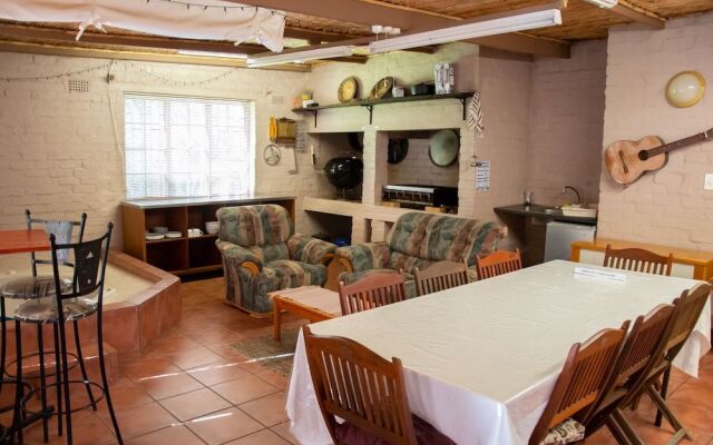 Deo Gratia Guest House (B&B and Self Catering)