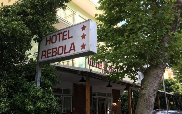 Hotel Rebola