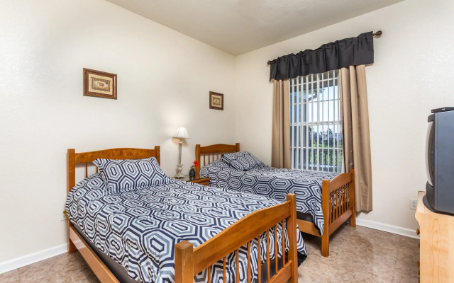Windsor Palms-ru847