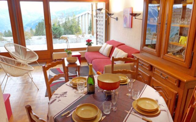 Terrasse des Alpes 15330