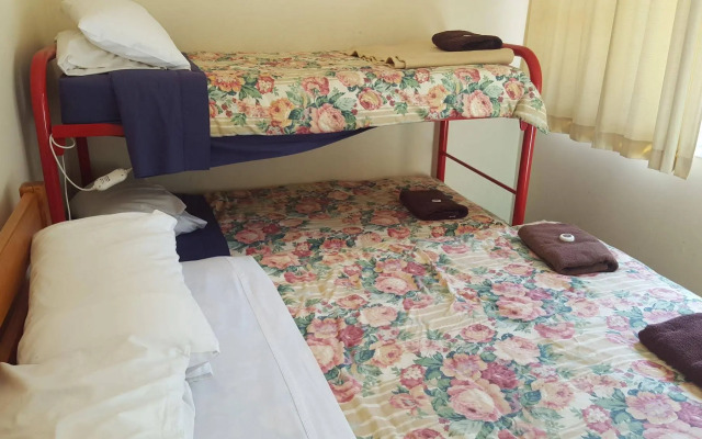 Wisemans Inn Hotel