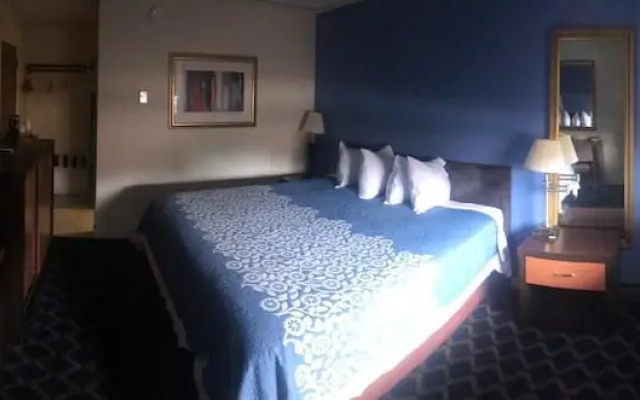 Aderi Hotel Bucknell University