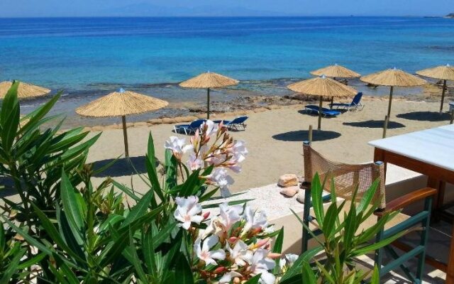 Irides Luxury Beach Hotel