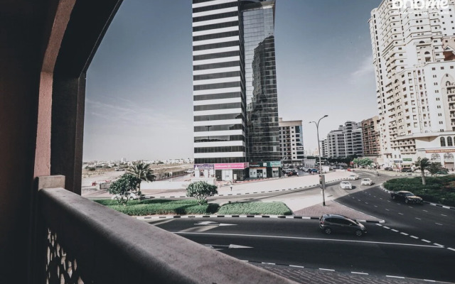 St-Spring Oasis Tower-124 by bnbme homes