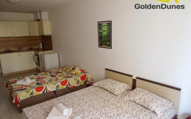 Golden Dunes Primorsko Apartments
