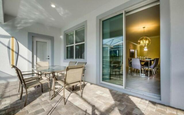 Amazing Champions Gate 7 bedrooms/6 bathrooms!