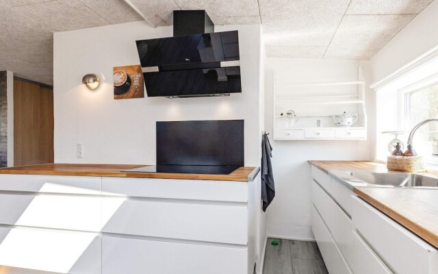 6 Person Holiday Home in Hals-by Traum