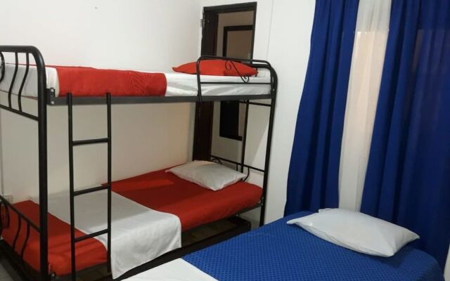 Aparta Hotel El Bosque zz