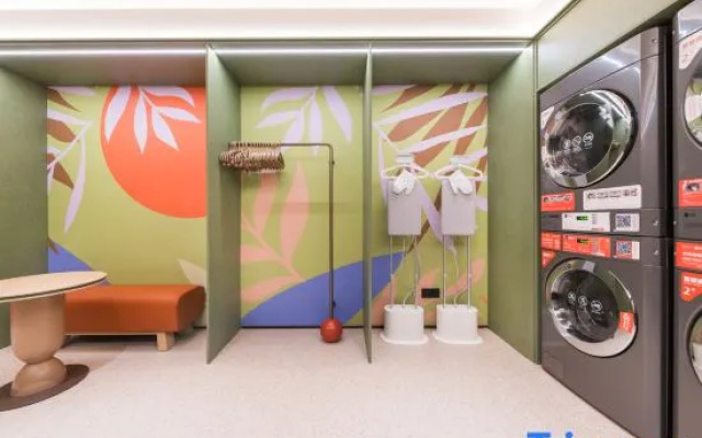 Orange Hotel (Beijing Changping Future Science City North Subway Station) – Entertainment – Beijing