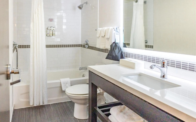 Holiday Inn Hotel & Suites St. Catharines Conference Center by IHG