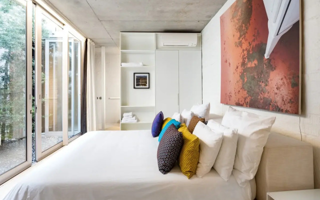 Rooftop Pool | Views | 24h power