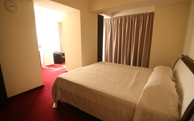 Lina Hotel