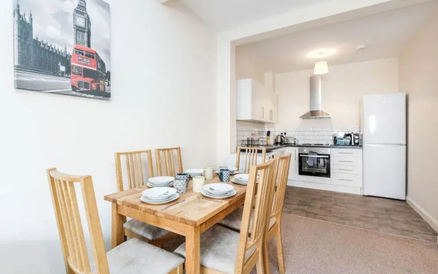 Manor Lodge Apartments