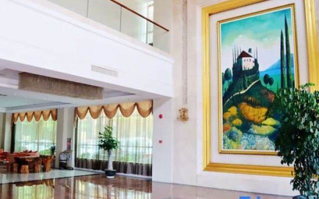 Shiji Huayuan Leisure Club