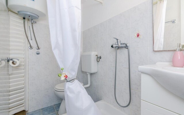 Amazing Home in Slano With Wifi and 4 Bedrooms