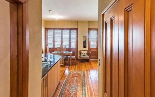 Rialto Apartment 2