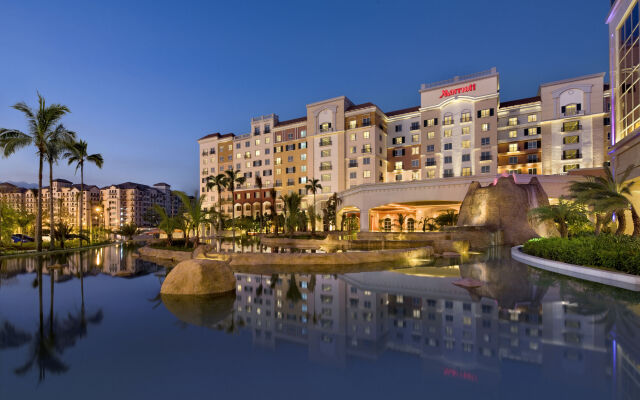 Manila Marriott Hotel at Newport World Resorts