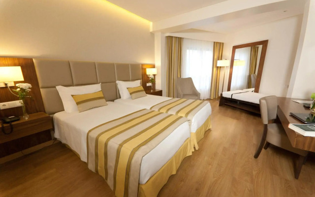 Hotel Cinquentenário & Conference Center