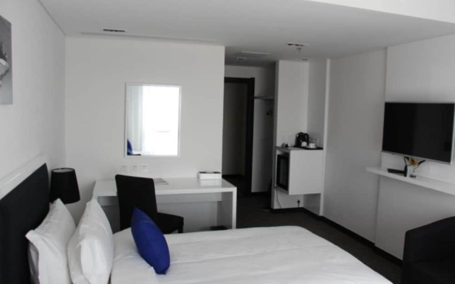 Khuvsgul Lake Hostel
