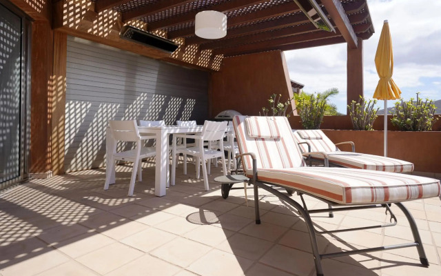 Alzaro 1-3 DELUXE SEA VIEW & JACUZZI 3B