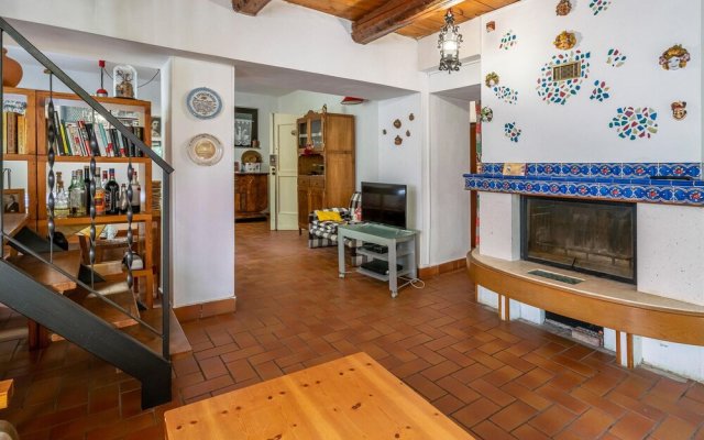 Awesome Home in San Giovanni Teatino With 2 Bedrooms