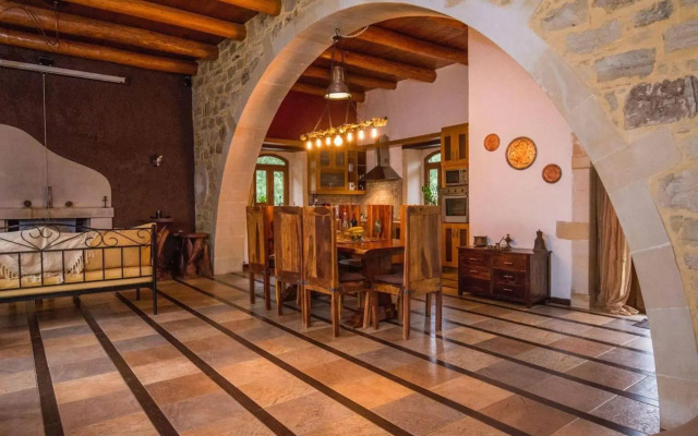 Villa Ermis - The Cretan Castello