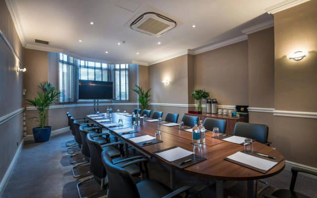 Corus Hyde Park Hotel
