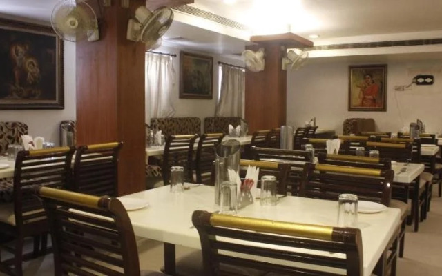Hotel Chandra's