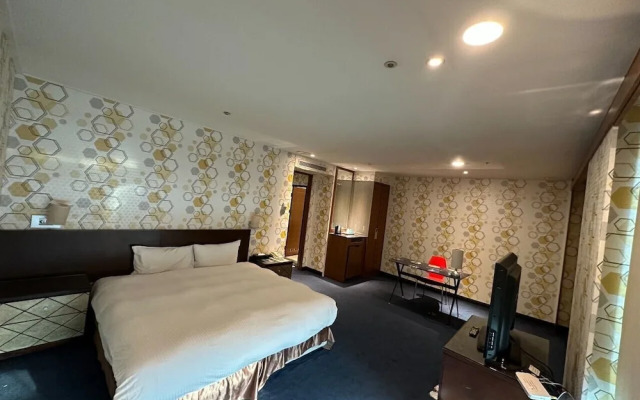 SeekerHotel-Sanchong