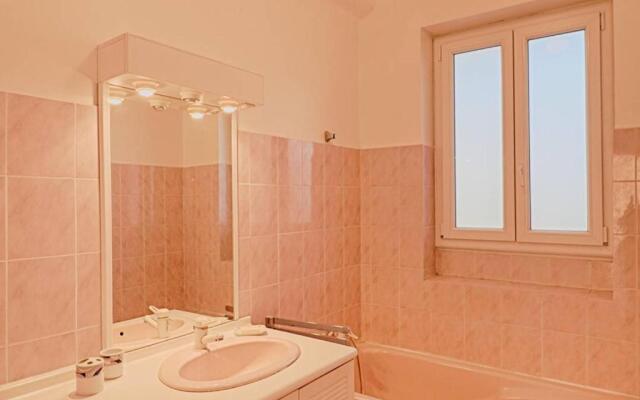 Appartement Ajaccio, 2 pièces, 4 personnes - FR-1-61-474