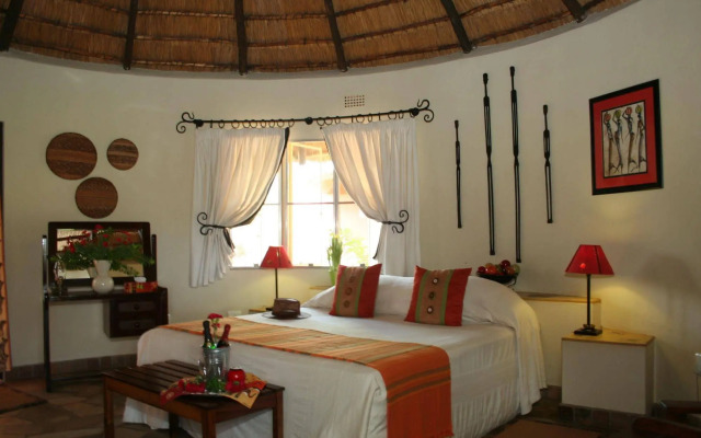 Mohlabetsi Safari Lodge