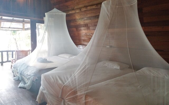 Aow Noi Resort
