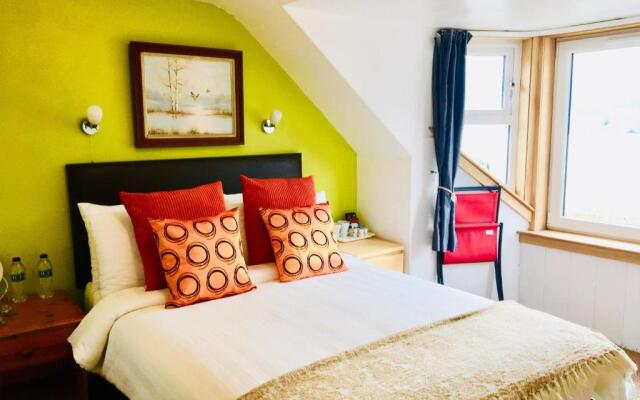 Rowantreebank Bed and Breakfast