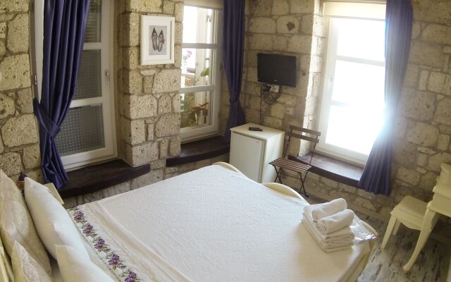 Rue d’Azur Alacati