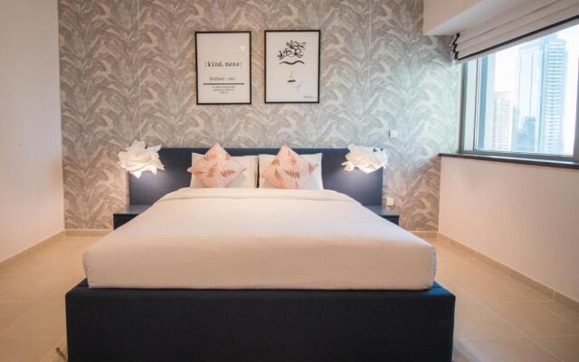 Executive Bay Tower B