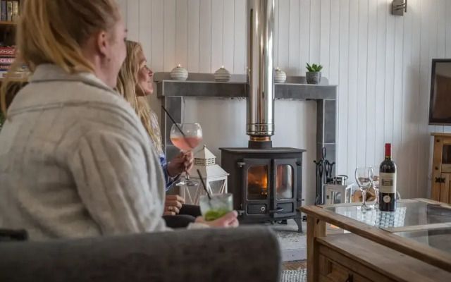 Lusty Glaze Beach Accommodation