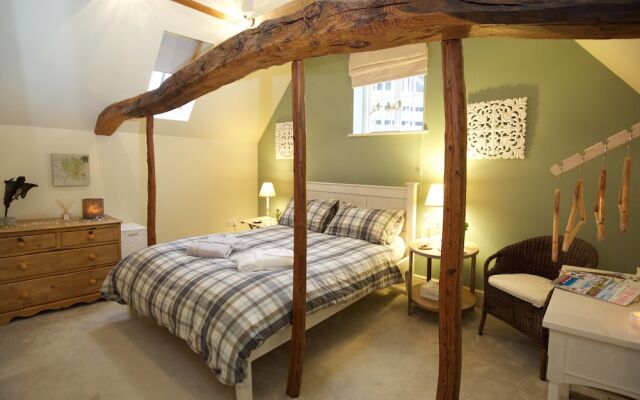 Lut's B&B