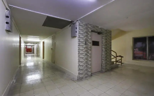 Hotel Park by OYO Rooms