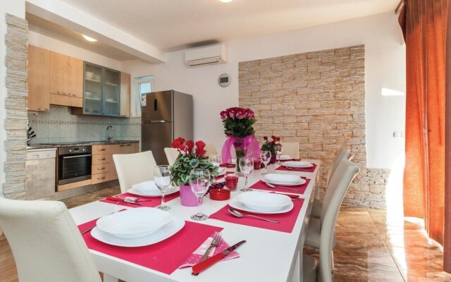 Beautiful Home in Razanj With 6 Bedrooms, Wifi and Outdoor Swimming Pool