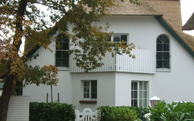 Zingst-3-Zi-Ferienwohnung-SEELORD-Strandresidenz-Godeke-Michels