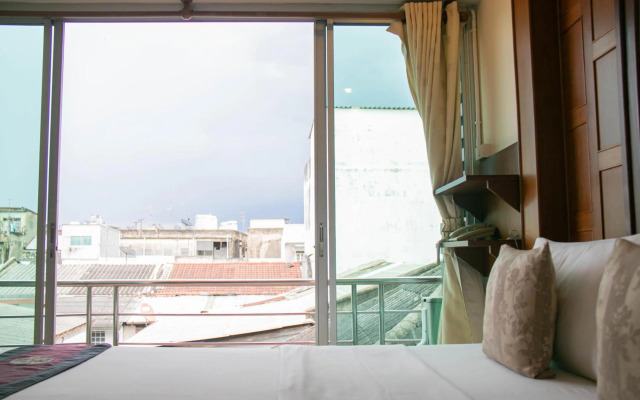 Lamphu Tree House Boutique Hotel